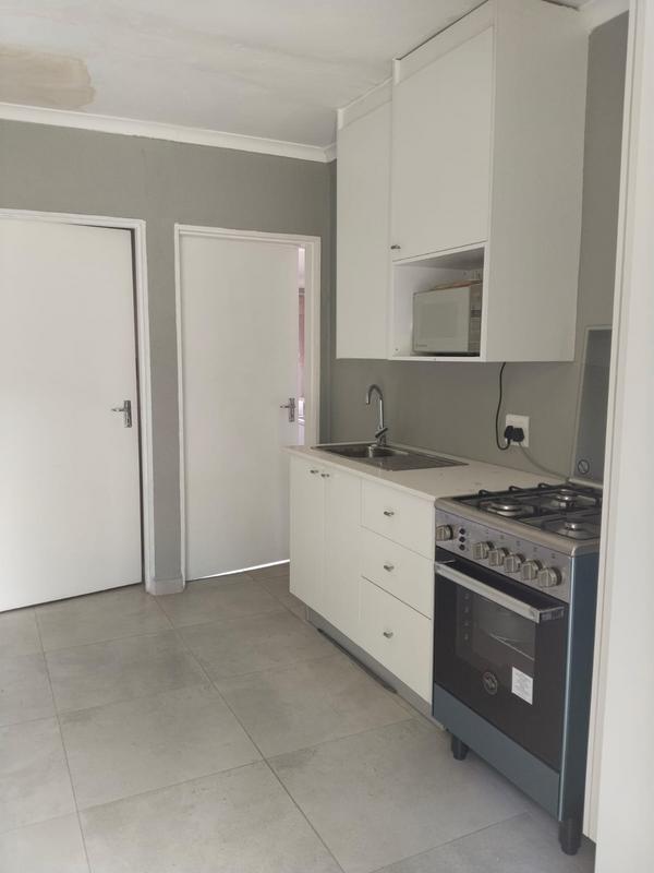 To Let 1 Bedroom Property for Rent in Benoni Gauteng