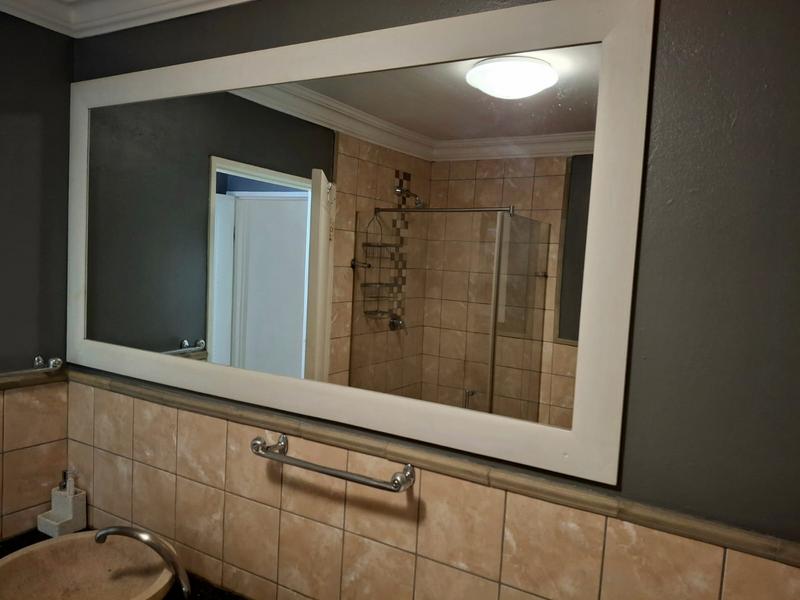 To Let 2 Bedroom Property for Rent in Nieuw Muckleneuk Gauteng