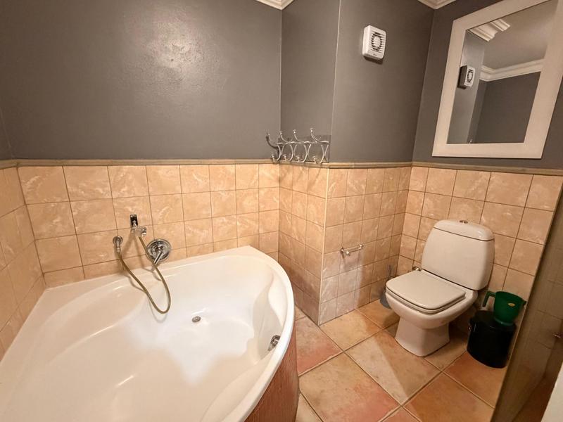 To Let 2 Bedroom Property for Rent in Nieuw Muckleneuk Gauteng