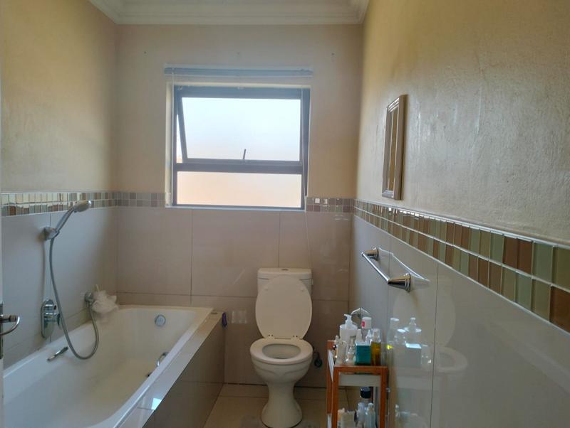 3 Bedroom Property for Sale in Terenure Gauteng