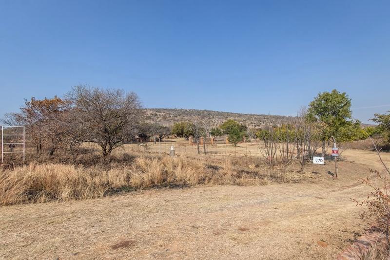 4 Bedroom Property for Sale in Hekpoort Gauteng