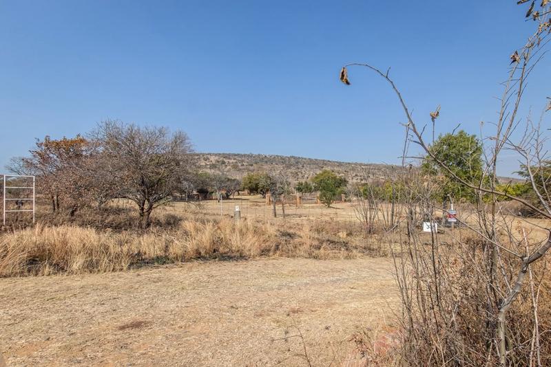 4 Bedroom Property for Sale in Hekpoort Gauteng