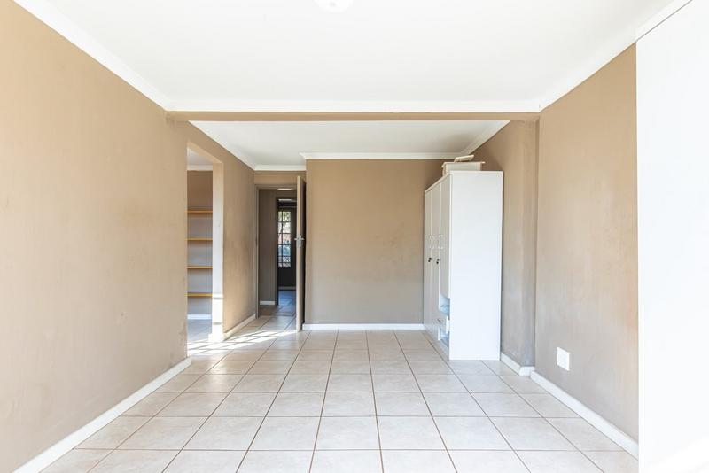 4 Bedroom Property for Sale in Hekpoort Gauteng