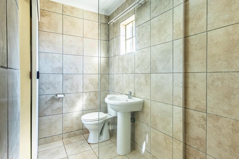 4 Bedroom Property for Sale in Hekpoort Gauteng