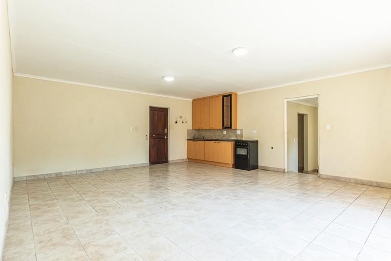 4 Bedroom Property for Sale in Hekpoort Gauteng