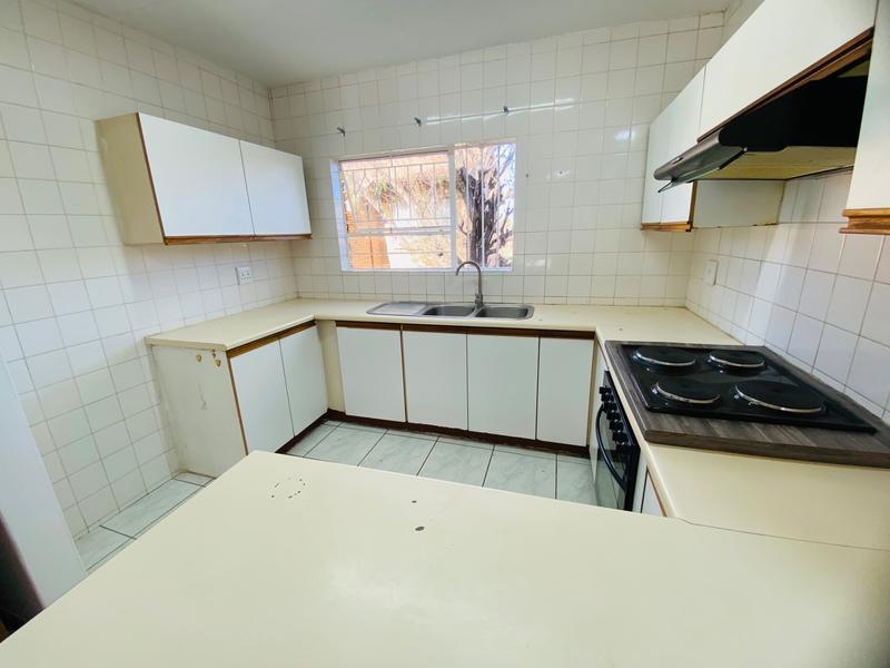 2 Bedroom Property for Sale in Bedfordview Gauteng