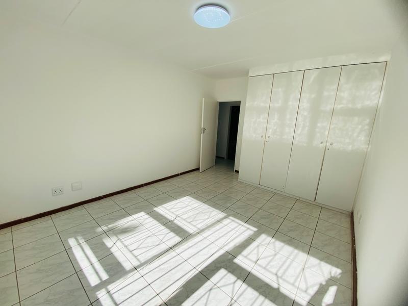 2 Bedroom Property for Sale in Bedfordview Gauteng