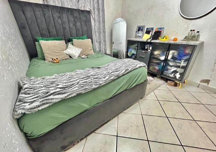 2 Bedroom Property for Sale in Eveleigh Gauteng