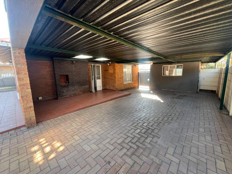 10 Bedroom Property for Sale in Kempton Park Central Gauteng