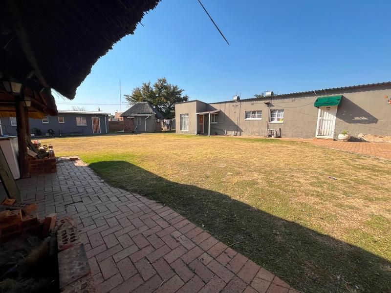 10 Bedroom Property for Sale in Kempton Park Central Gauteng
