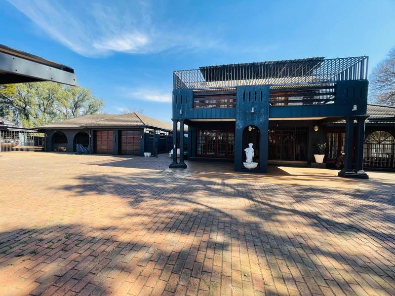 23 Bedroom Property for Sale in Petersfield Gauteng