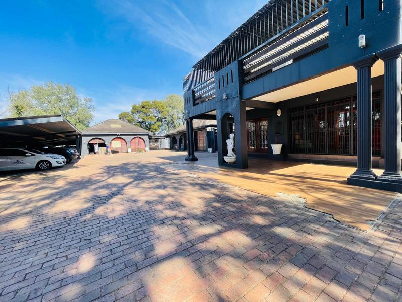 23 Bedroom Property for Sale in Petersfield Gauteng