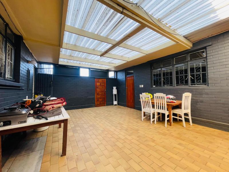 23 Bedroom Property for Sale in Petersfield Gauteng