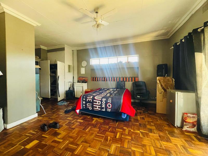 23 Bedroom Property for Sale in Petersfield Gauteng