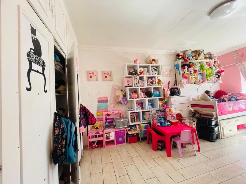 23 Bedroom Property for Sale in Petersfield Gauteng