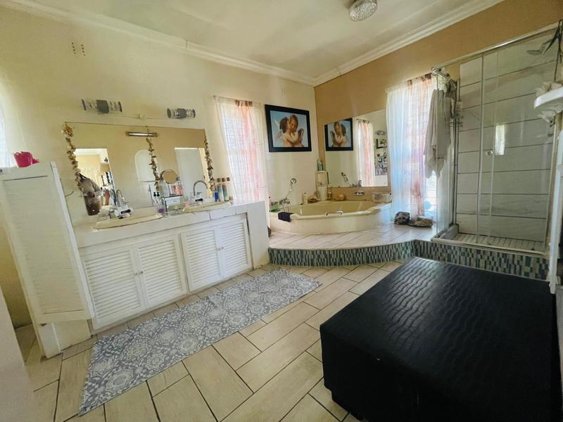 23 Bedroom Property for Sale in Petersfield Gauteng