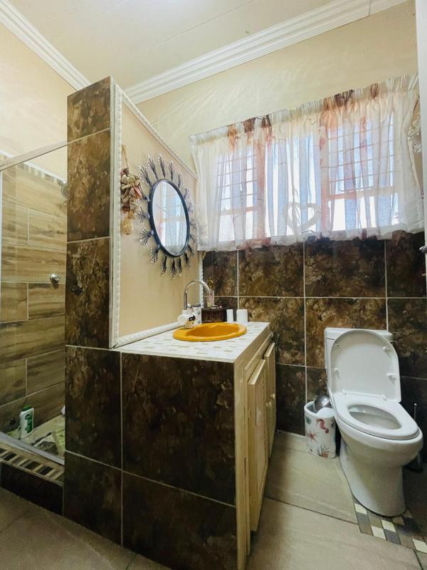 23 Bedroom Property for Sale in Petersfield Gauteng