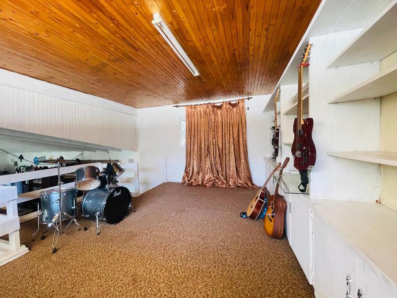 23 Bedroom Property for Sale in Petersfield Gauteng