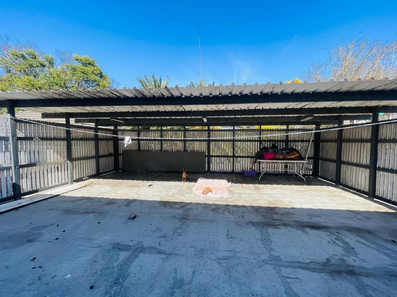 23 Bedroom Property for Sale in Petersfield Gauteng