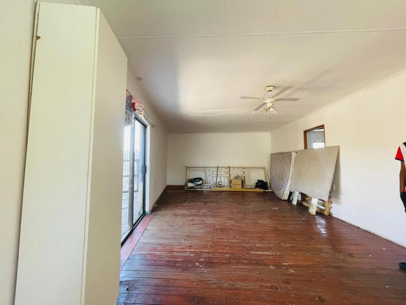 23 Bedroom Property for Sale in Petersfield Gauteng