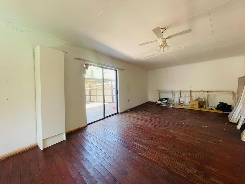 23 Bedroom Property for Sale in Petersfield Gauteng