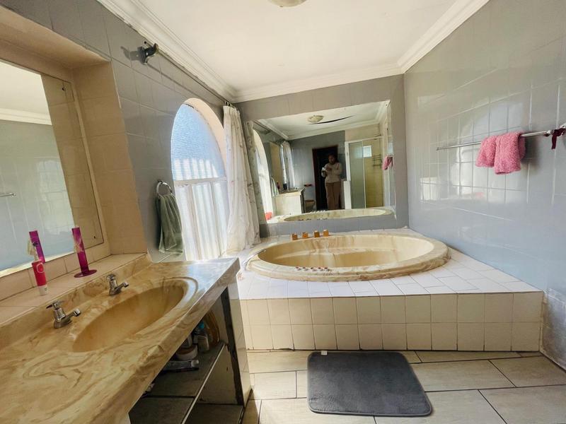23 Bedroom Property for Sale in Petersfield Gauteng