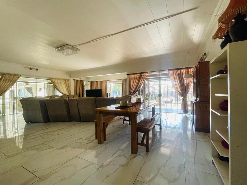 23 Bedroom Property for Sale in Petersfield Gauteng