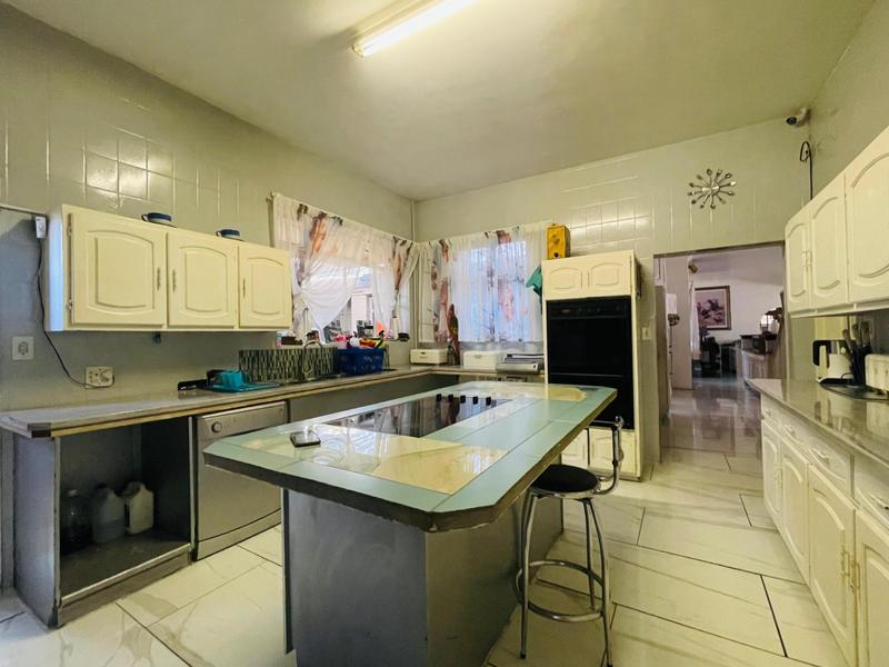 23 Bedroom Property for Sale in Petersfield Gauteng