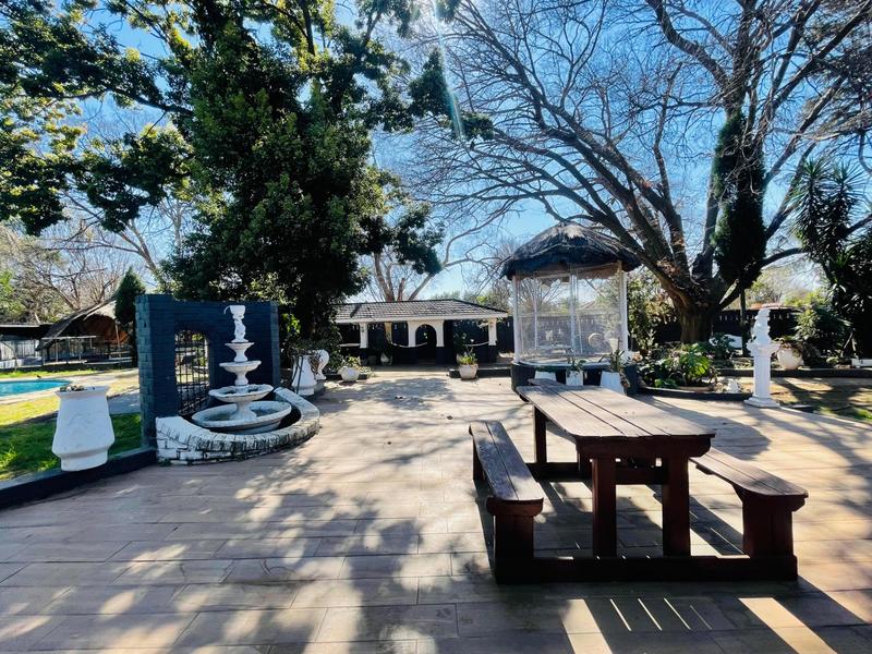 23 Bedroom Property for Sale in Petersfield Gauteng