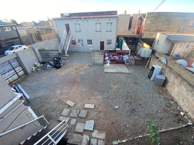 14 Bedroom Property for Sale in Brixton Gauteng