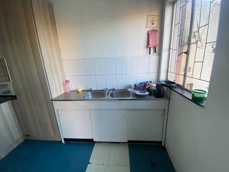 14 Bedroom Property for Sale in Brixton Gauteng