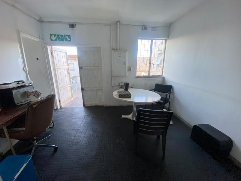 14 Bedroom Property for Sale in Brixton Gauteng