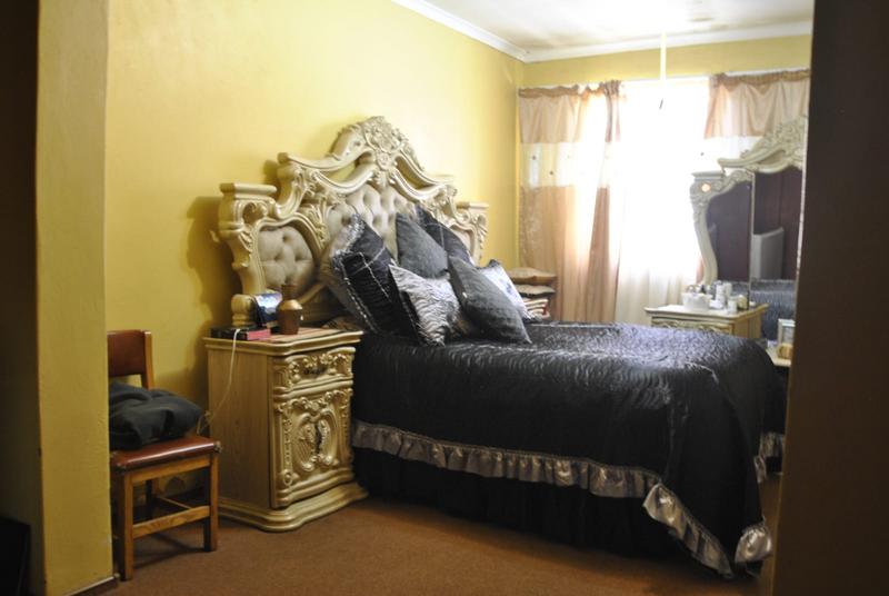 3 Bedroom Property for Sale in Zakariyya Park Gauteng