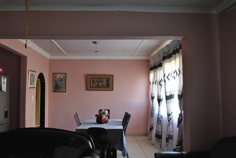 3 Bedroom Property for Sale in Zakariyya Park Gauteng
