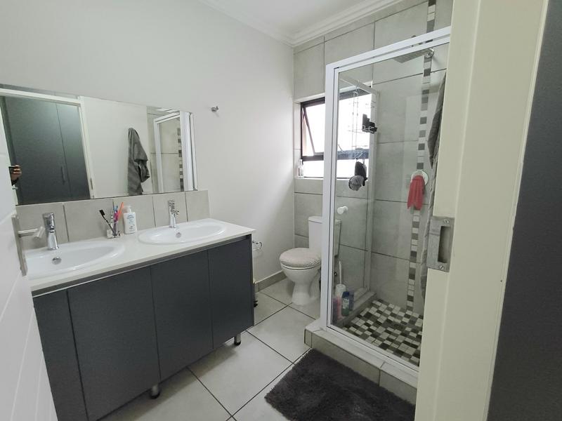 3 Bedroom Property for Sale in Raslouw Gauteng