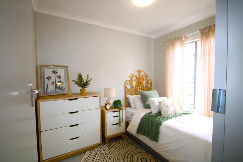 2 Bedroom Property for Sale in Crystal Park Gauteng