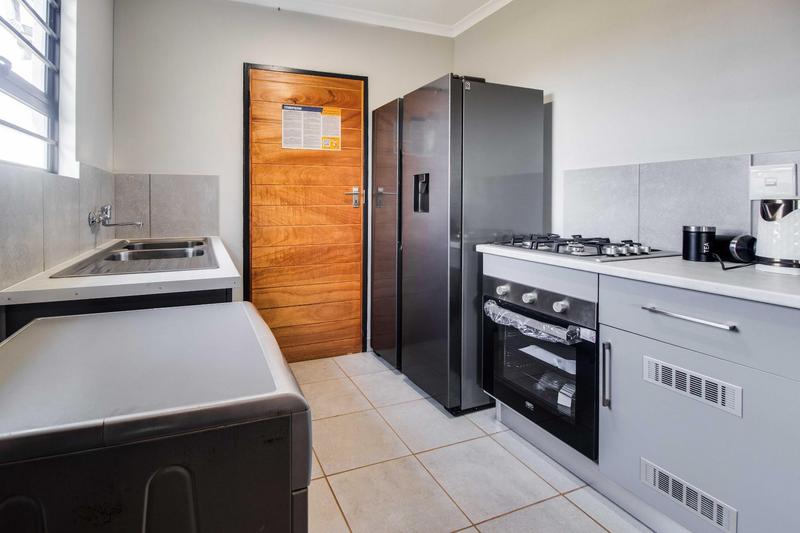 3 Bedroom Property for Sale in Crystal Park Gauteng