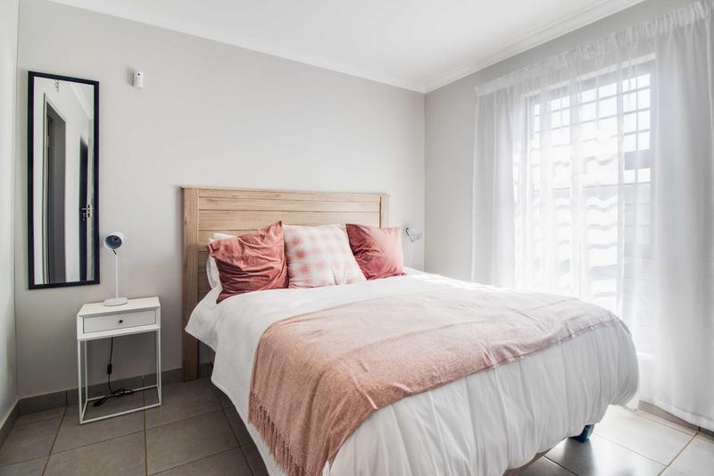 3 Bedroom Property for Sale in Crystal Park Gauteng