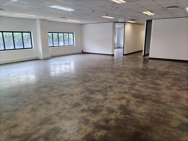 To Let Commercial Property for Rent in Vorna Valley Gauteng
