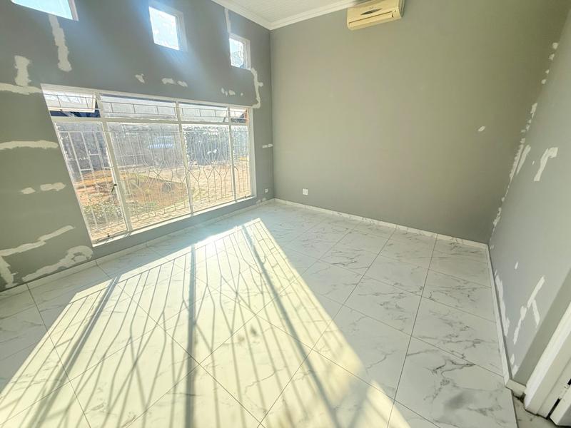 3 Bedroom Property for Sale in Flora Gardens Gauteng