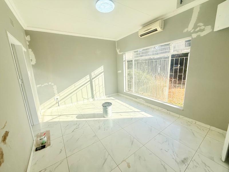 3 Bedroom Property for Sale in Flora Gardens Gauteng