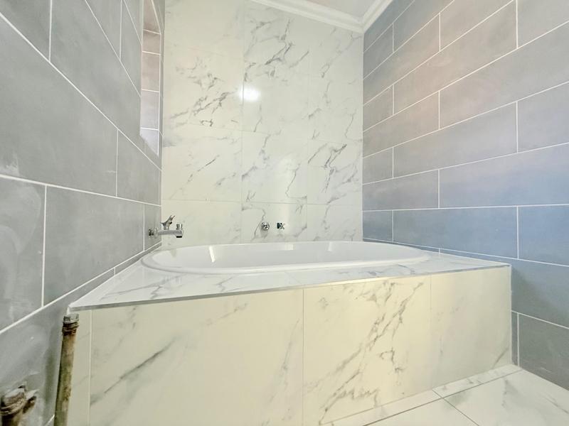 3 Bedroom Property for Sale in Flora Gardens Gauteng