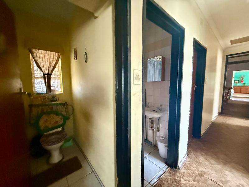 4 Bedroom Property for Sale in Vanderbijlpark CE Gauteng