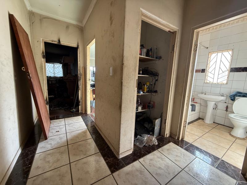 3 Bedroom Property for Sale in Vanderbijlpark CW Gauteng