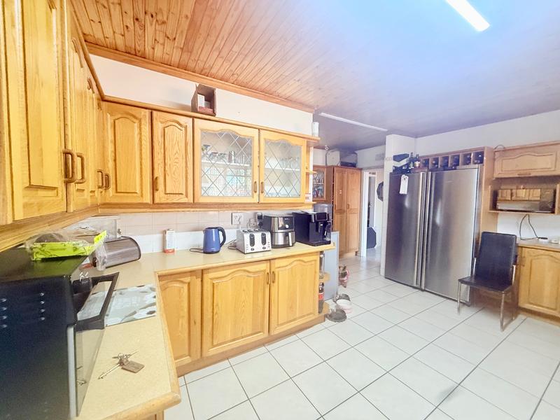4 Bedroom Property for Sale in Vanderbijlpark CW 5 Gauteng