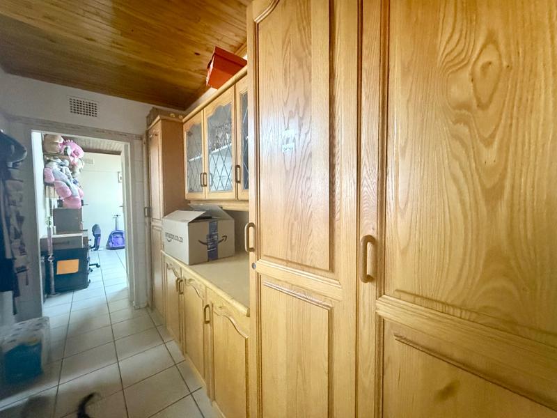 4 Bedroom Property for Sale in Vanderbijlpark CW 5 Gauteng
