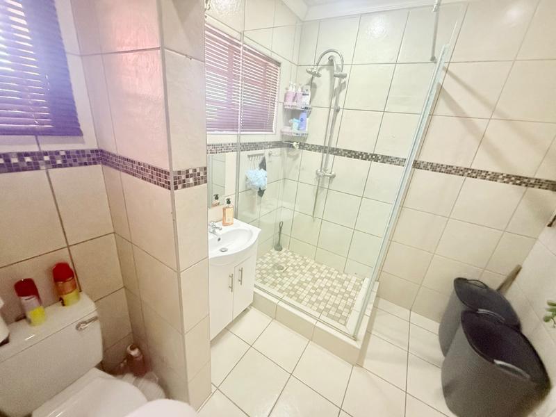 4 Bedroom Property for Sale in Vanderbijlpark CW 5 Gauteng