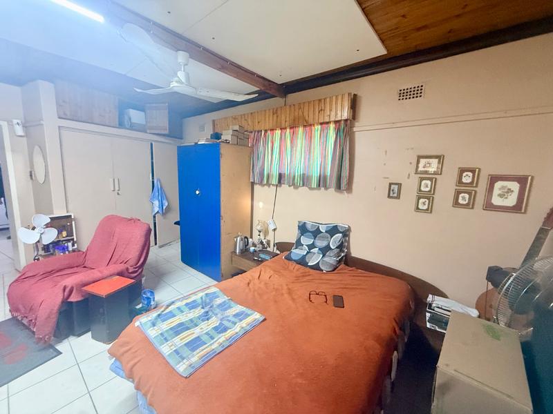 4 Bedroom Property for Sale in Vanderbijlpark CW 5 Gauteng