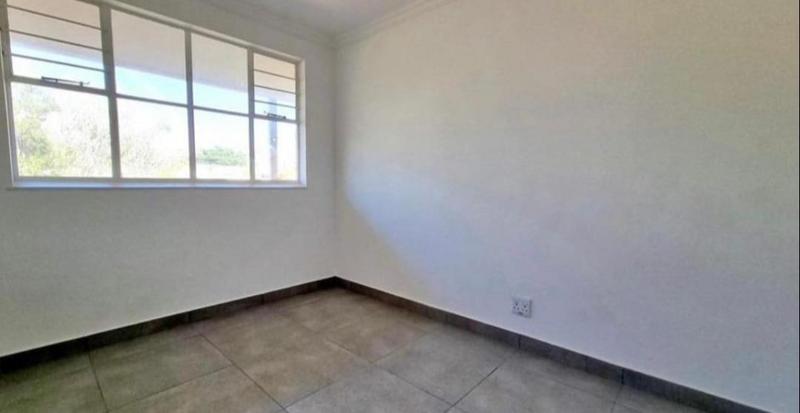 3 Bedroom Property for Sale in South Crest Gauteng