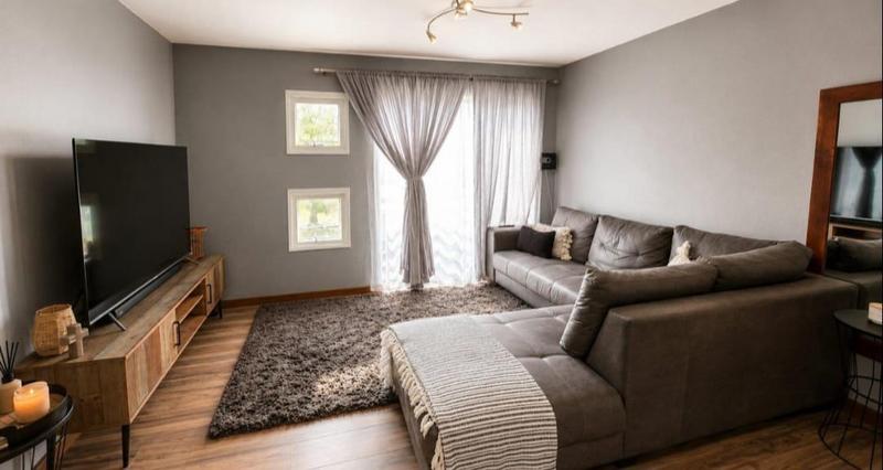 2 Bedroom Property for Sale in Verwoerdpark Gauteng
